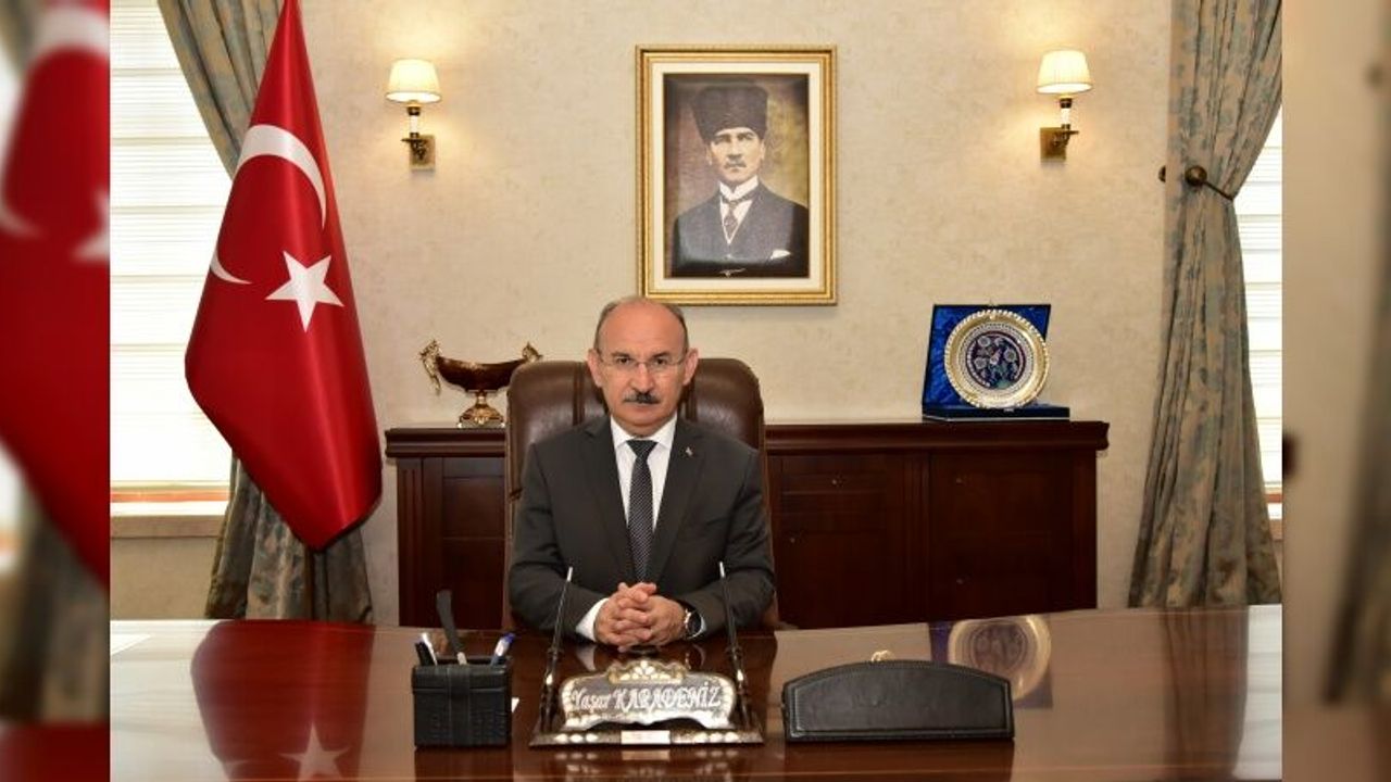 Vali Yaşar Karadeniz’ in Yeni Yıl Mesajı