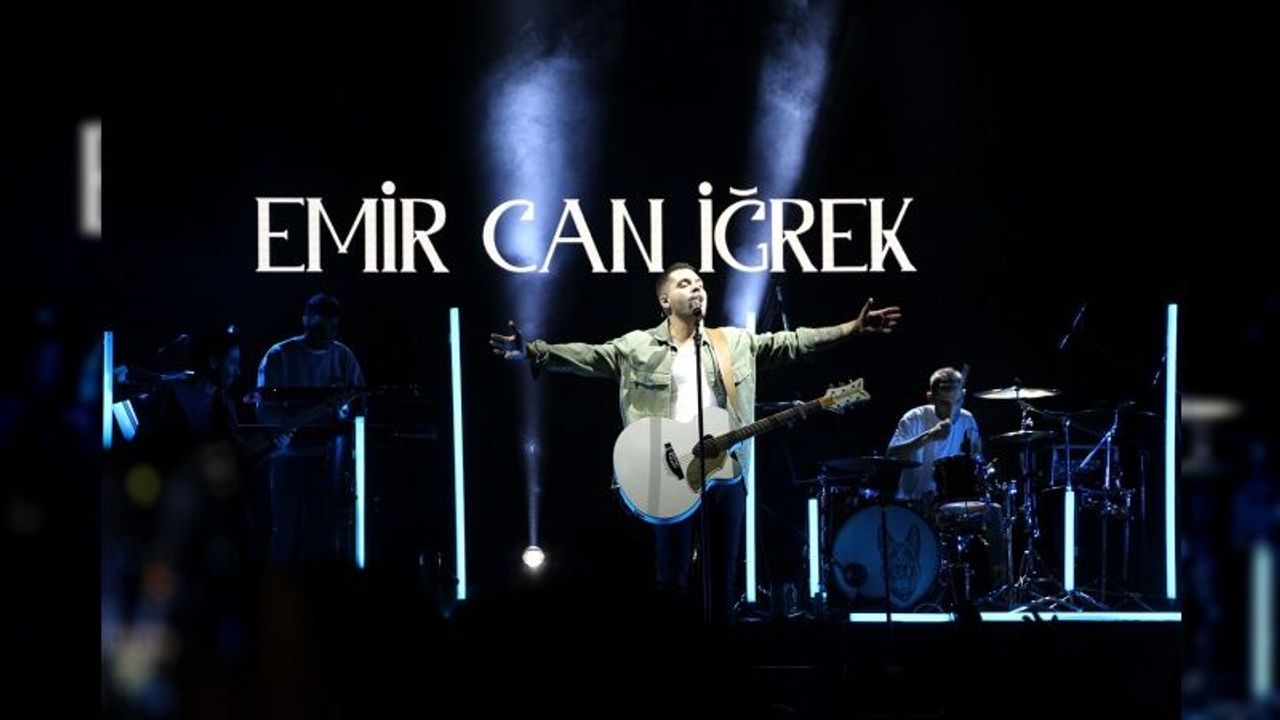 Emir Can İğrek Kulalı hayranlarıyla buluştu