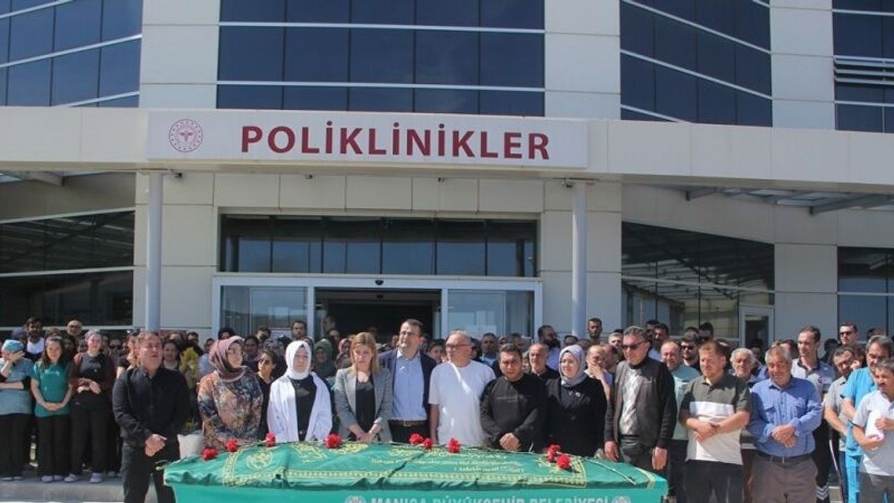 Görevi esnasında beyin kanamıs geçiren güvenlik görevlisi son yolculuğuna uğurlandı