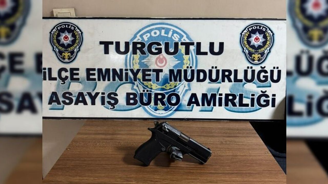Turgutlu’da 2 kişiyi yaralayan şahıs tutuklandı