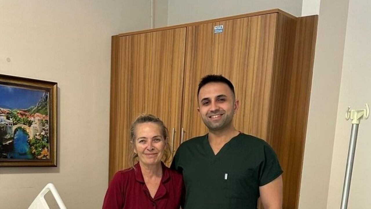 Soma Devlet Hastanesi’nde ilk kez ’Kapalı mide delinmesi ameliyatı’ yapıldı