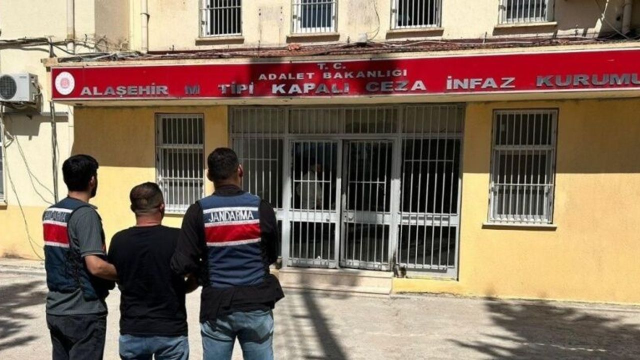 Uyuşturucu tacirleriyle mücadele tüm hızıyla devam ediyor