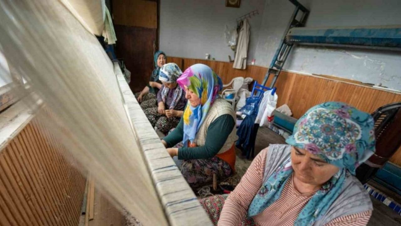 Dokumacılığın son temsilcileri mesleklerini korumak için direniyor