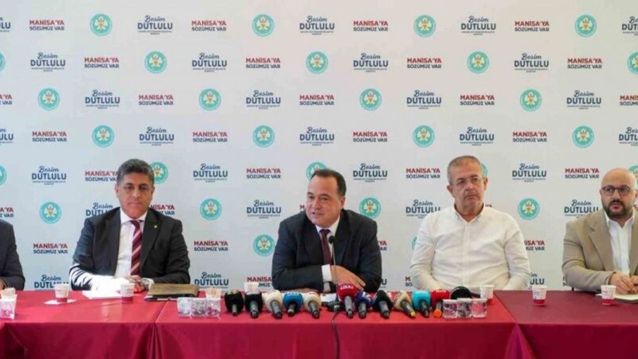 Başkan Dutlulu: "5 bin tane gencimize, üniversite öğrencimize aylık 1000 TL olmak üzere burs başlayacak"