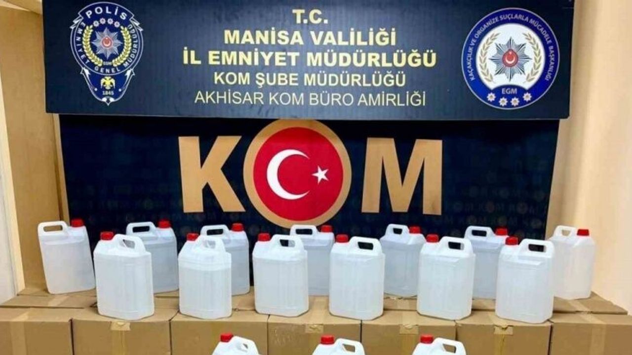 Kaçak içki operasyonunda 1 tonun üzerinde etil alkol ele geçirildi