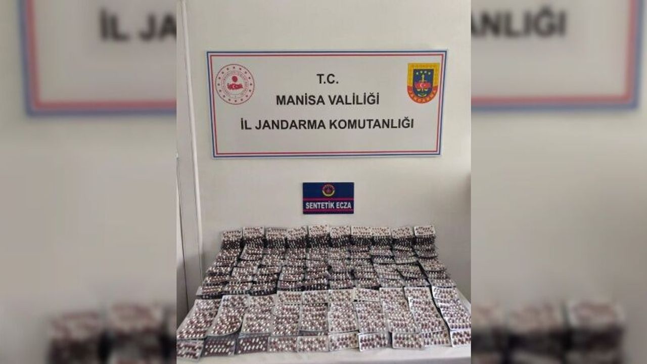 Manisa’da 19 bin 376 sentetik hap ele geçirildi