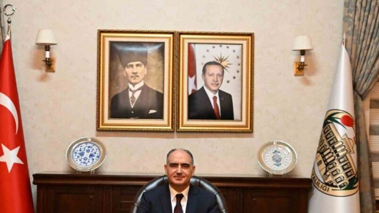 Vali Özkan: "Kahraman ecdadımızın emanetine sahip çıkıyoruz"