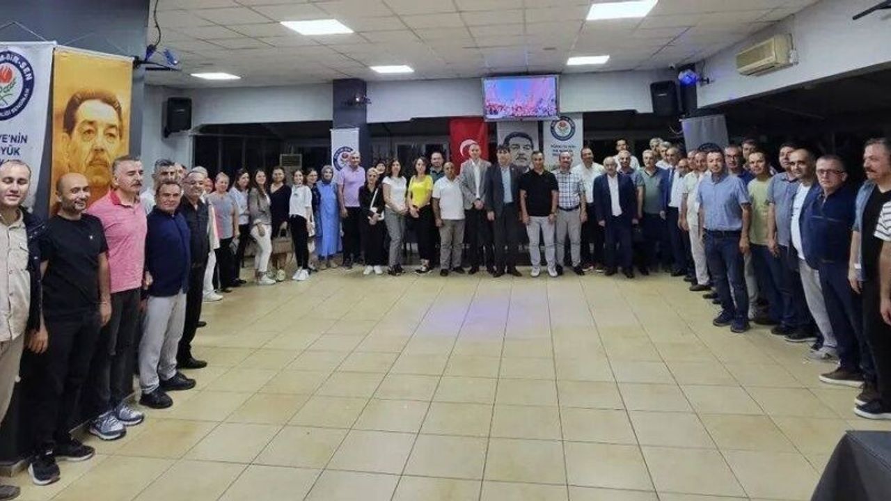 Eğitim-Bir-Sen’den Turgutlu’da Dayanışma ve İstişare Toplantısı