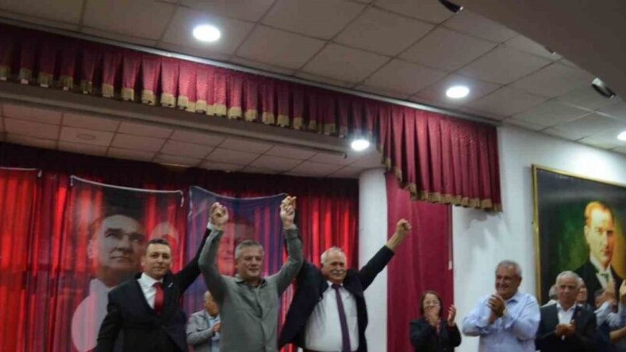 Gördes CHP kongresinde kazanan Gökhan Koyunlu oldu