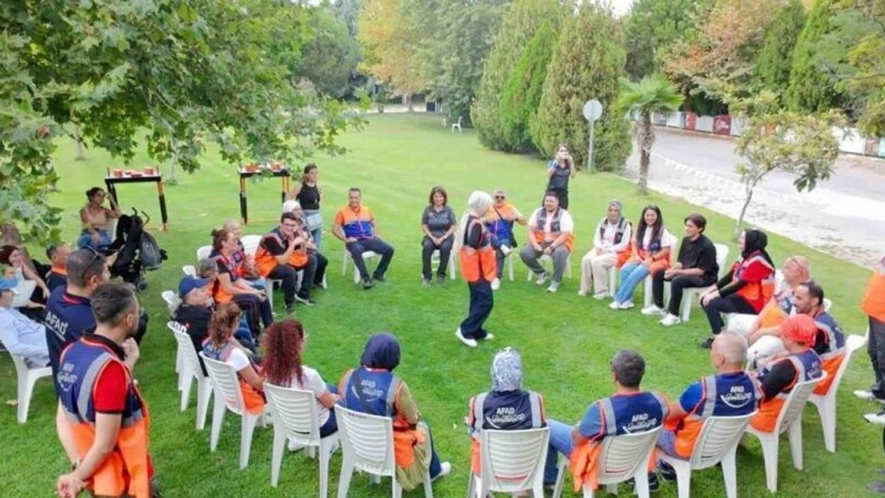 Manisa’da 20 binden fazla AFAD gönüllüsü afetlere karşı hazır