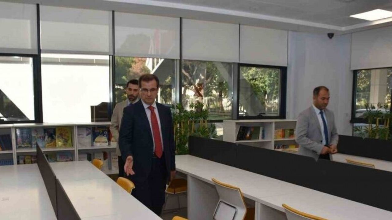 Kaymakam Güldoğan, Salihli’nin spor merkezini ziyaret etti