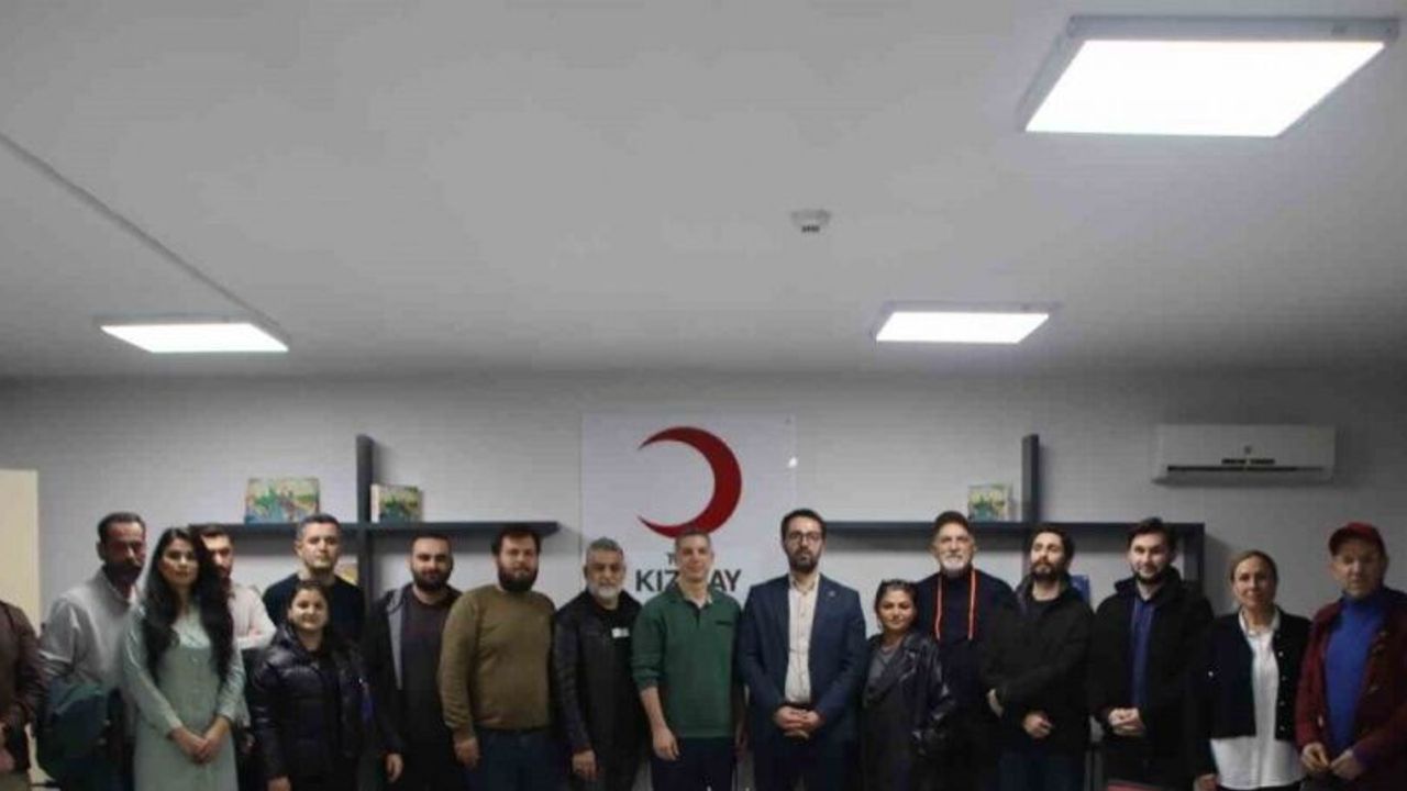 Manisa Medya Akademisinde ilk ders ‘Yapay zeka haberciliği’ oldu