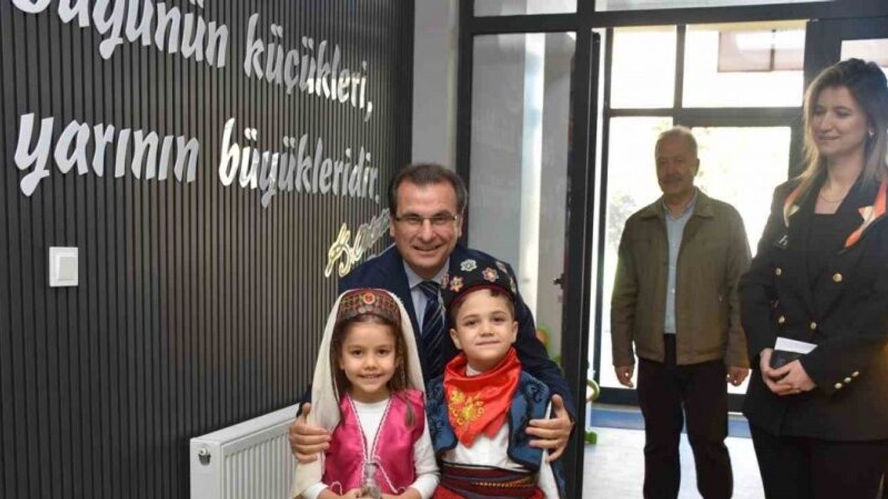 Salihli’de Tutum, Yatırım Ve Türk Malları Haftası kutlandı