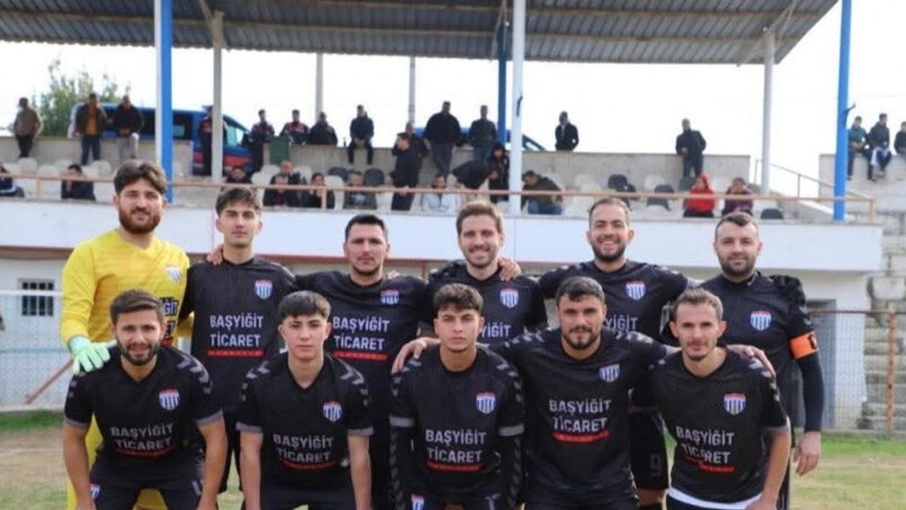 Selendi Belediyespor dörtte dört yaptı