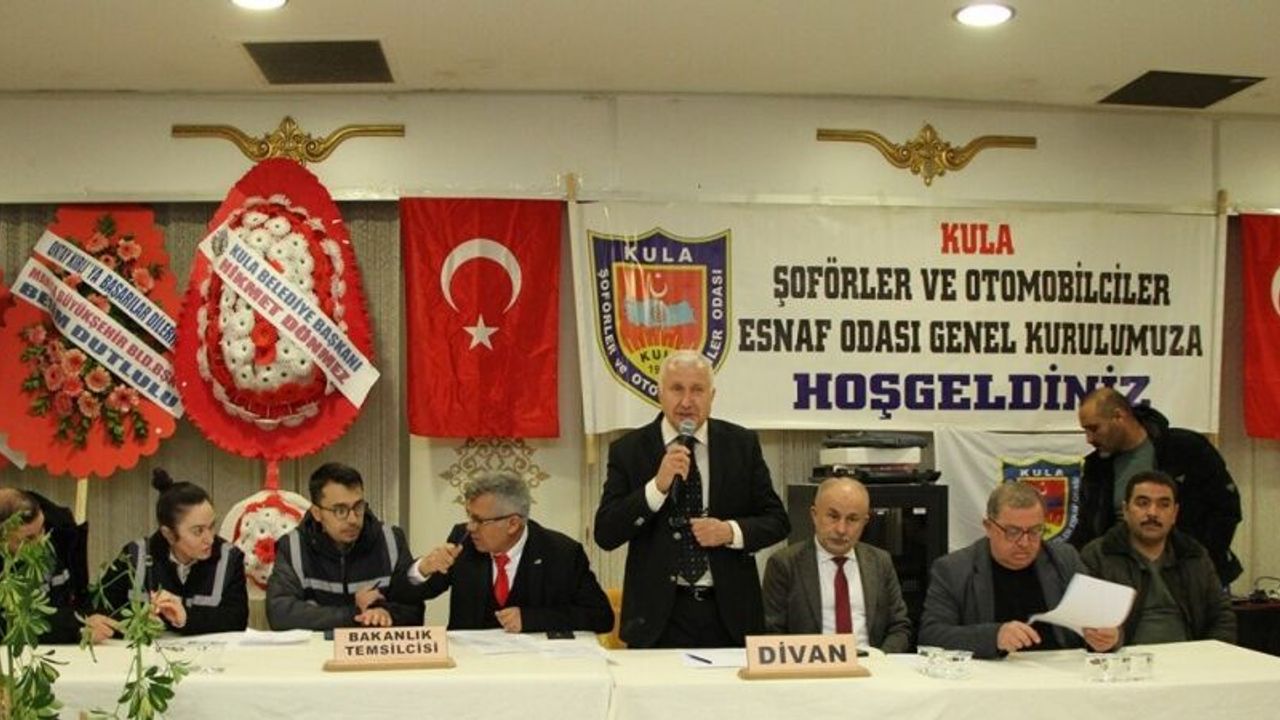 Kula Şoförler Odası’nda Başkan Kırlı güven tazeledi