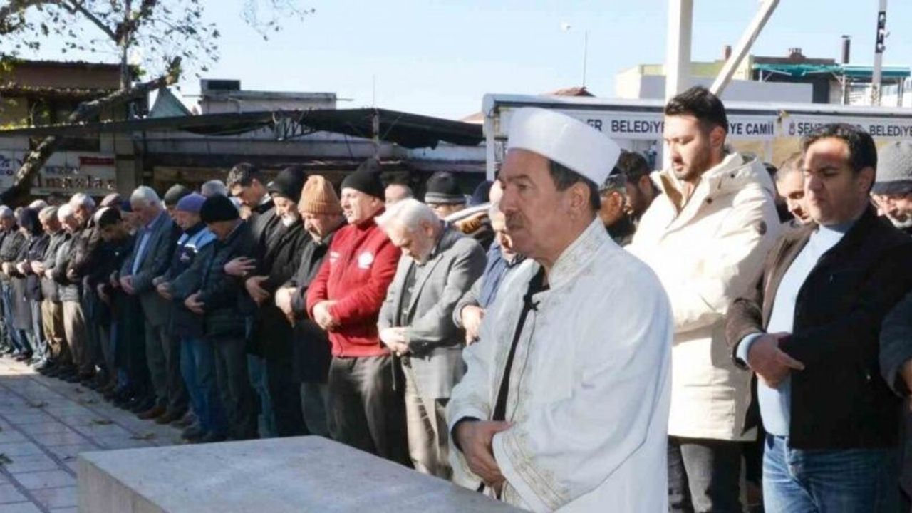 Manisa’da Filistin’de hayatını kaybedenler için gıyabi cenaze namazı kılındı