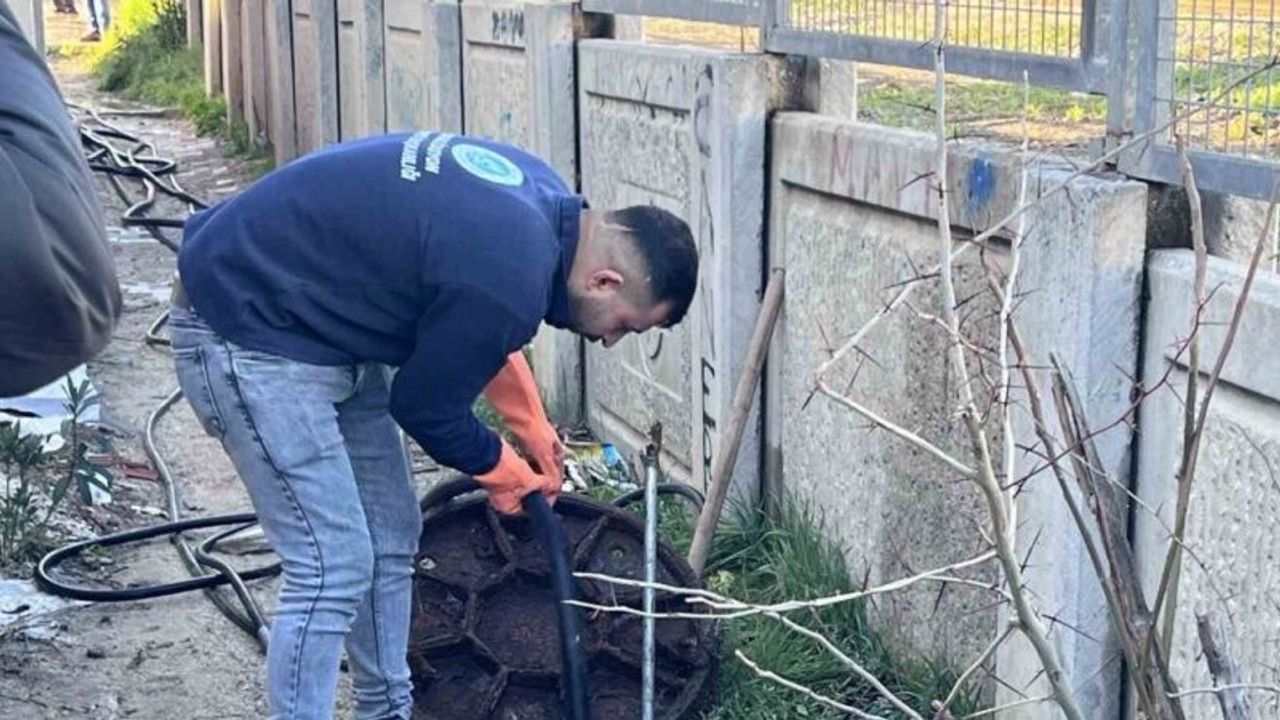 ’Rögarda bebek gördüm’ iddiası ekipleri harekete geçirdi