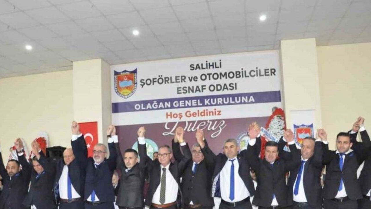 Salihli Şoförlerde Samet Balgönül, yeniden başkan seçildi