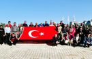 Geleneksel Umur Baba Dağı Yürüyüşü Keyifli Bir Güneşli Günde Gerçekleştirildi
