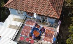 Demirci’nin 16 çeşitli tarhanası kışa hazırlanıyor