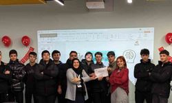 Binlerce öğrenci ara tatilde bilimle buluştu