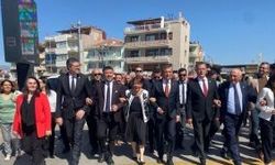 CHP Lideri Özgür Özel Bu ülke yoksulluk çekecek, işsizlik çekecek bir ülke değildir