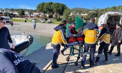 Balıkçı teknesinde rahatsızlanan vatandaşa tıbbi tahliye