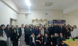 Sarıgöl'de liseliler aynı sofrada buluştu