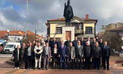 Tavşanlı'da vergi haftası kutlamaları çelenk sunumu ile başladı