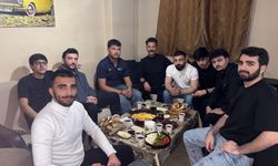 İki Devlet Tek Sofrada Buluştu: Azerbaycanlı Gençlere Sahur Sürprizi