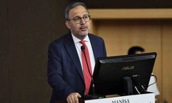 Kasapoğlu kamu yönetimi öğrencileriyle buluştu