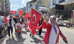 Minik öğrenciler 3 tekerlekli bisikletleriyle kaymakamlığı ziyaret etti