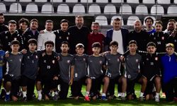 YILDIZSPOR 45 FK’DA BİRLİK VE BERABERLİK BULUŞMASI: BAŞKANLARDAN TAKIMA MORAL ZİYARETİ