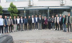 MHP'den Yunusemre'ye Çarpıcı Suçlamalar: "İhaleler Aynı Firmalara Gitti, İmarda Eşitsizlik Var"