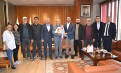 Manisa Gazeteciler Cemiyeti’nden TSO Başkanı Yılmaz’a Tebrik Ziyareti