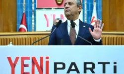 AYM SON NOKTAYI KOYDU: YENİ PARTİ İSMİ KALIYOR