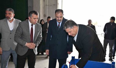 Demirci'de küçükbaş üreticilerine 'Kilitli yemlik' desteği