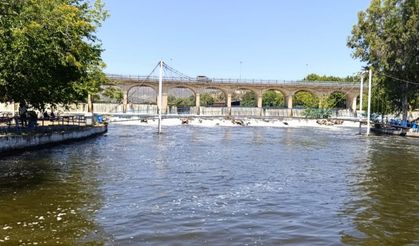 Salihli'nin saklı cenneti Adala Şelalesi ziyaretçilerini büyülüyor