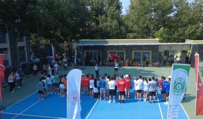 Demirci, ANALİG Tenis Turnuvasına ev sahipliği yapıyor