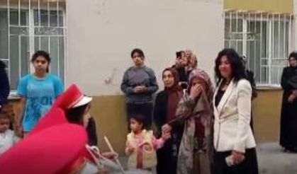 Şehit ailesini duygulandıran bando