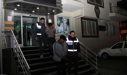 İnşaattan hırsızlık yapan 2 şüpheli tutuklandı