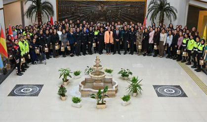 İl Emniyet Müdürü Fahri Aktaş: "Kadın Polislerimizin Özverisi Teşkilatımızın Gücüdür