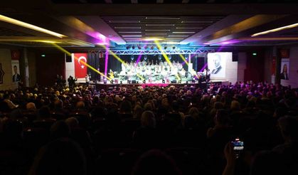 Yunusemre Türk Müziği Topluluğundan unutulmaz konser