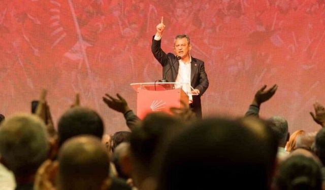 CHP Genel Başkanı Özel memleketi Manisa’da konuştu