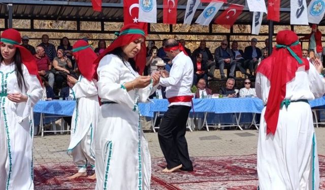 Kula Kenger'de Selvili Dede'yi anma etkinliğinde 'Canlar' buluştu