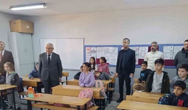 Sosyal medya mesajı okulu yeniletti