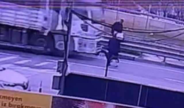 Kamyonun çarptığı 77 yaşındaki yaya hayatını kaybetti