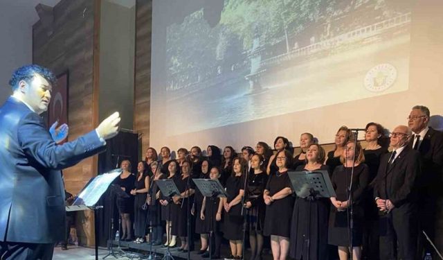 Anadolu’nun ezgileri Alaşehir’de yankılandı