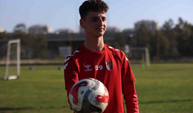 Adem Yeşilyurt: 'Fenerbahçe'de forma rekabetine girmek istiyorum'