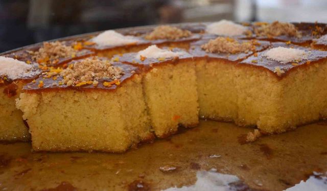 Afyonkarahisar'da tatlı satışları Ramazanla birlikte arttı